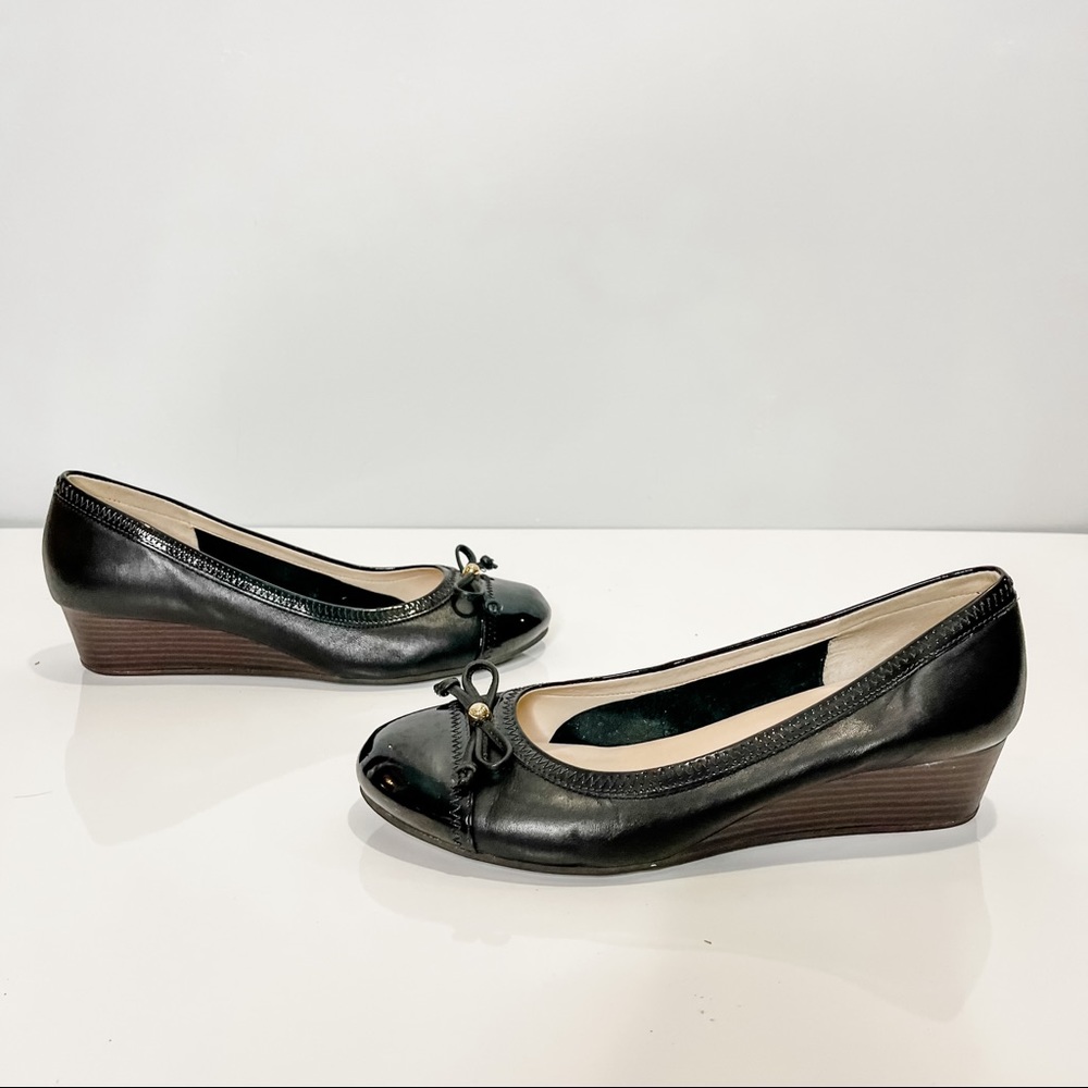 Cole Haan Ballet Flats in Black Wedge